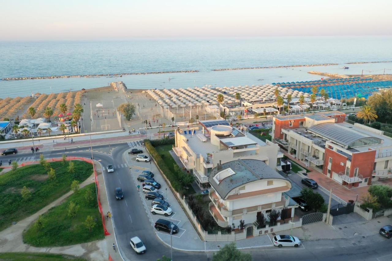 Il Sorriso Di Angelina Bed & Breakfast Pescara Exterior photo